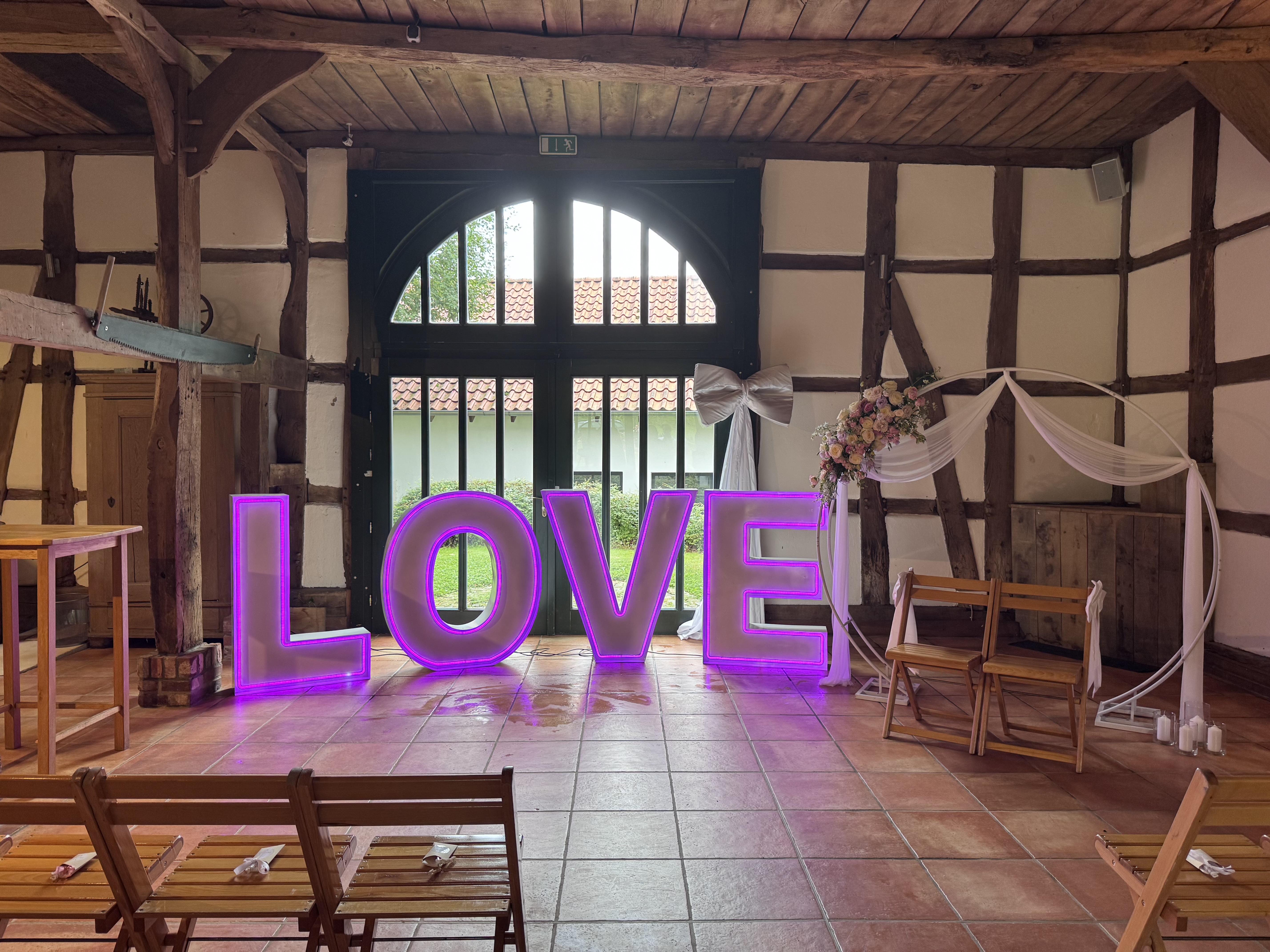 XXL-Love Buchstaben Neon Ansicht 7